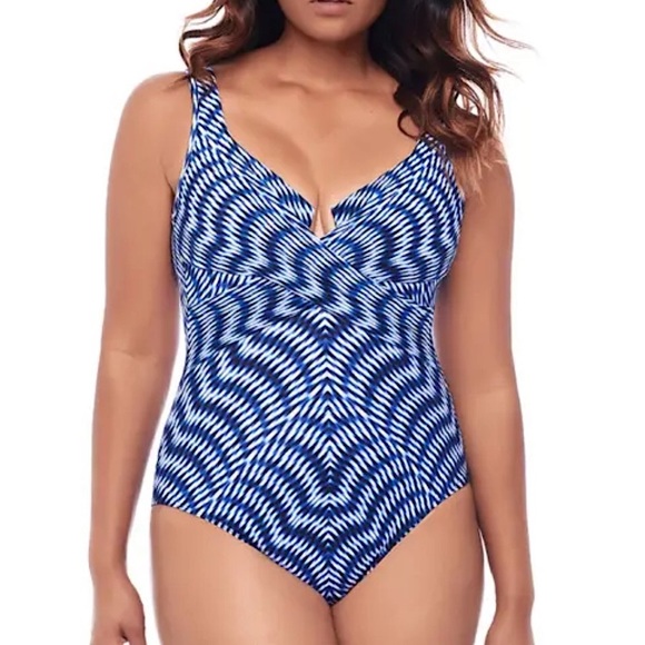 Miraclesuit Hyponotique Criss Cross Escape - Picture 2 of 14